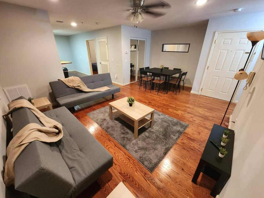 Luxury 2 Bed Apt, Mins To Nyc! Union City Eksteriør bilde